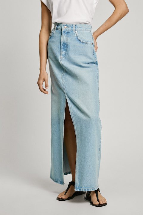 Красиви и Стилни Дамски Поли - Какво Предлага Мода 2025 Година Pepe Jeans London