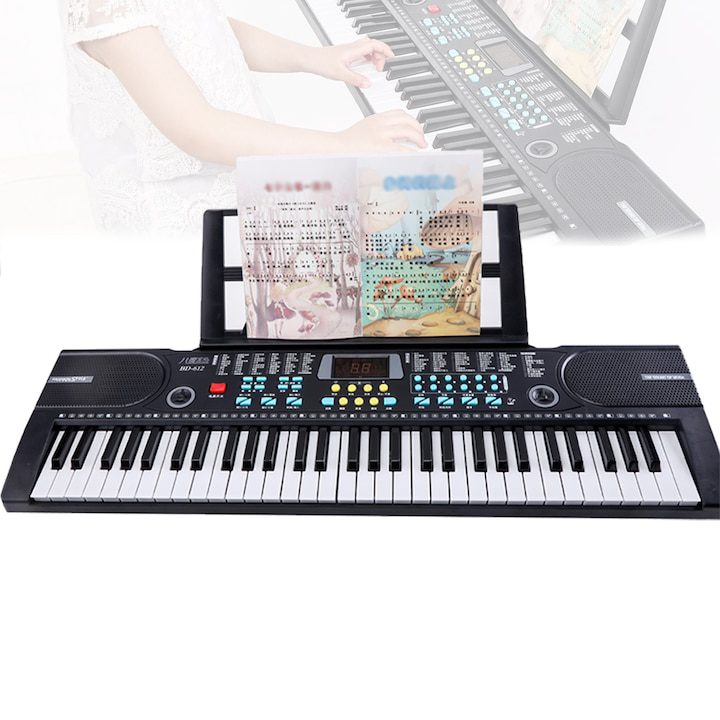 Кой Синтезатор да Изберем През 2025 г. Професионален електронен орган, 61 клавиша, 100 тона и 100 ритъма, 10 демонстрационни песни, Регулиране на ритъма и силата на звука, Цифров дисплей, USB порт, Черно/бял цвят