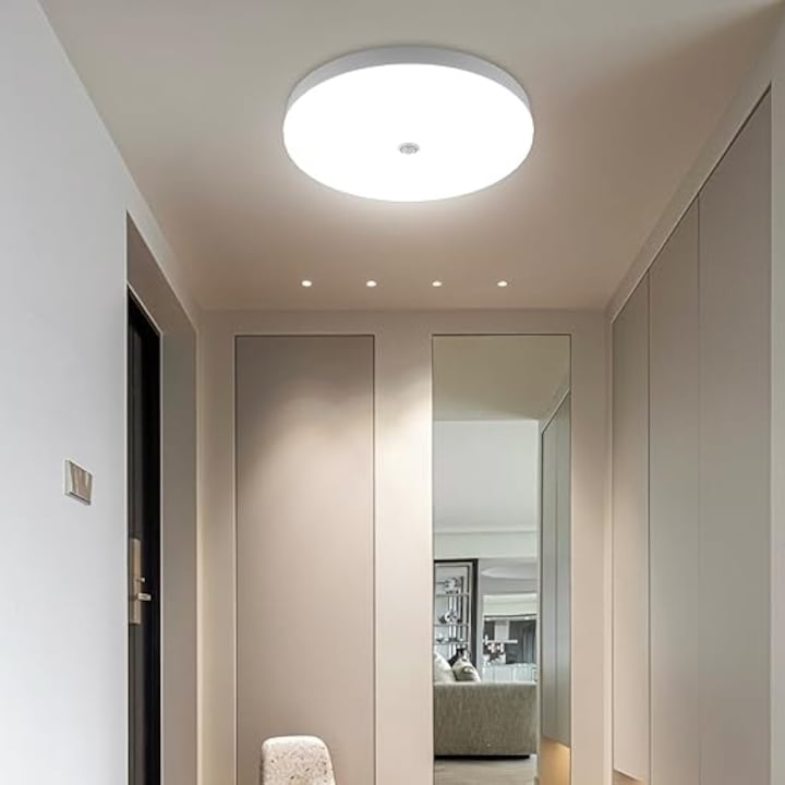 Най-Добрите Лампи за Баня LED стенна лампа SUEVA със сензор за движение 18W студена светлина - eMAG.bg