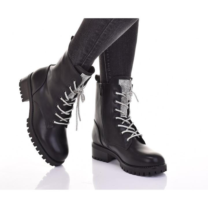 Дамски Ботуши и Боти - Топ 20 Най-Харесваните за Зима 2025-2026 Година Дамски боти Martinus