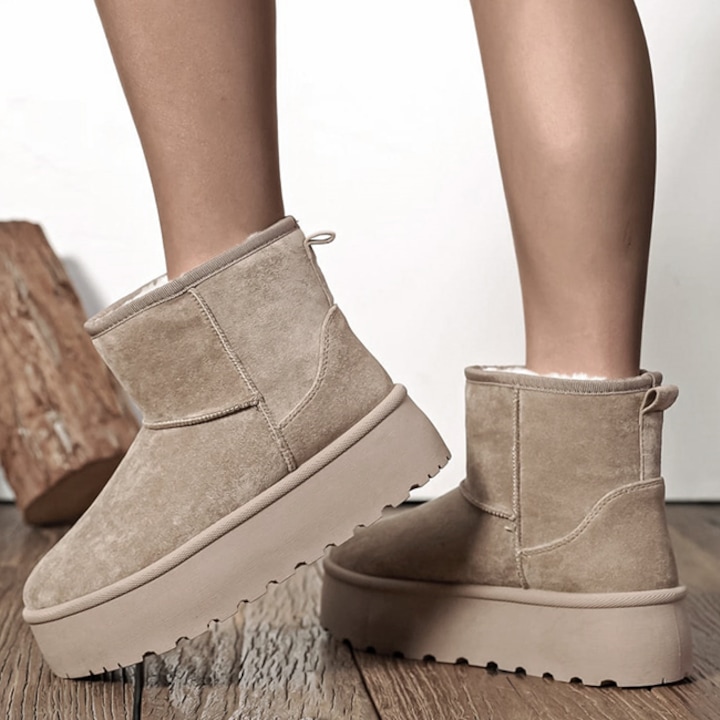 Дамски Ботуши и Боти - Топ 20 Най-Харесваните за Зима 2025-2026 Година Светлокафяви боти с дебела подметка B-LT33-45 111 11373 - eMAG.bg