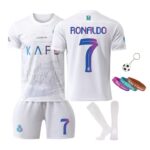 MzcrJosv детски спортни екипи: пълен преглед на всички модели и предложения за покупка MzcrJosv детски спортни екипи: пълен преглед на всички модели и предложения за покупка