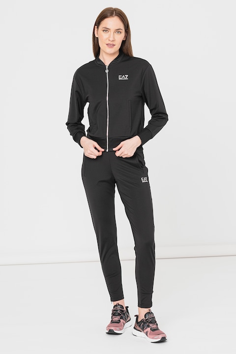 EA7 спортни екипи и дамски анцузи: пълен преглед на модели, дизайн и цени EA7