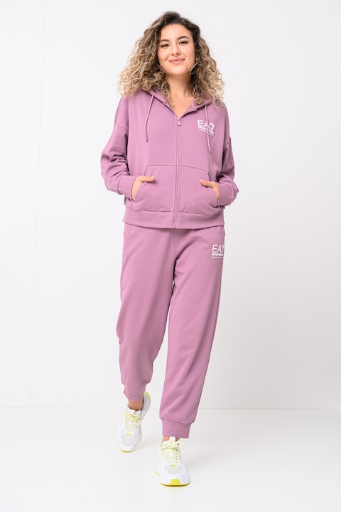 EA7 спортни екипи и дамски анцузи: пълен преглед на модели, дизайн и цени EA7