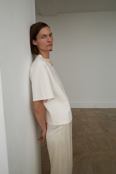 Mango Свободна тениска без шарка