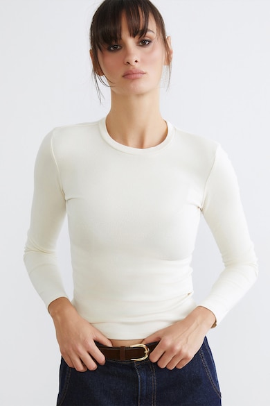 Топ 10 Бюджетни Дамски Блузи До 10 € — Стил Без Разходи LC WAIKIKI Слим блуза с памук