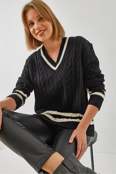 Топ 8 Дамски Пуловери С Висока Яка — Топли И Елегантни Топ 8 Дамски Пуловери С Висока Яка — Топли И Елегантни