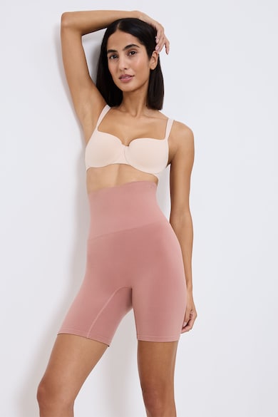 Оформящи Дамски Клинове: Топ 10 За Спорт И Всеки Ден Triumph Клин с висока талия и оформящ ефект