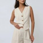 Къси Дамски Топове И Шорти: Най-Добрите Летни Комплекти Под 40 €