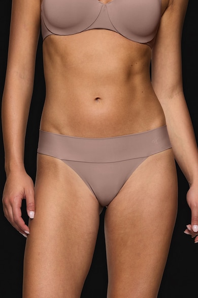 Спортни Безшевни Танга И Бикини — Комфорт За Трениране Triumph Безшевна танга Make-Up Illusion