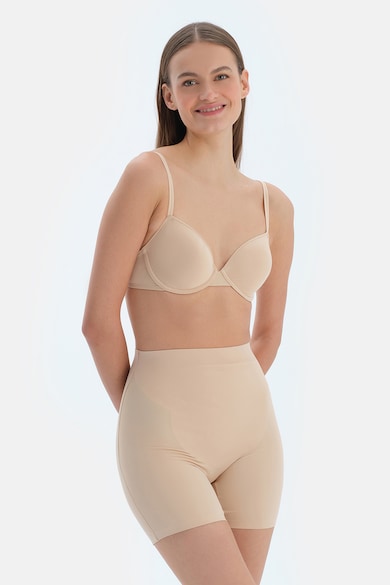 Оформящи Дамски Клинове: Топ 10 За Спорт И Всеки Ден Оформящи Дамски Клинове: Топ 10 За Спорт И Всеки Ден