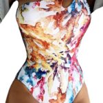 Дамски Бански За Плаж И Вечер: Минималистични Модели И Смели Деколтета