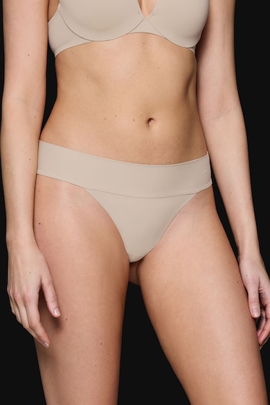 Спортни Безшевни Танга И Бикини — Комфорт За Трениране Triumph Безшевна танга Make-Up Illusion