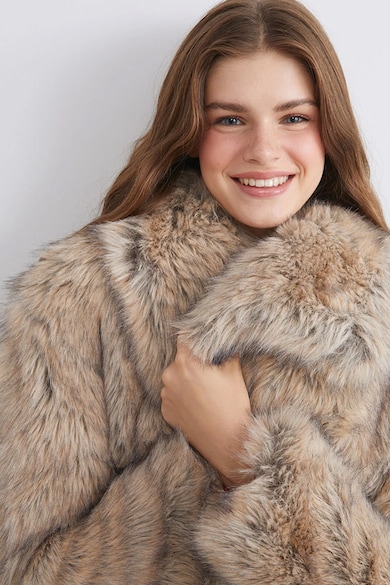 LC WAIKIKI Палто от еко пух