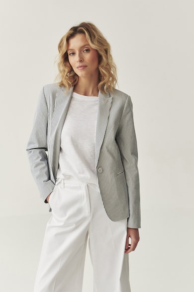 Tatuum Вталено сако на райе