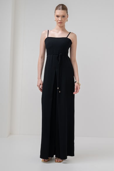 Топ 7 Вталени Дамски Гащеризони За Официални Събития