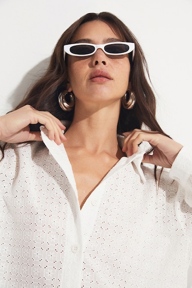 June Уголемена риза с ажур