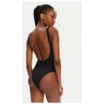 Луксозни Дамски Бански Комплекти Над 100 Евро Луксозни Дамски Бански Комплекти Над 100 Евро